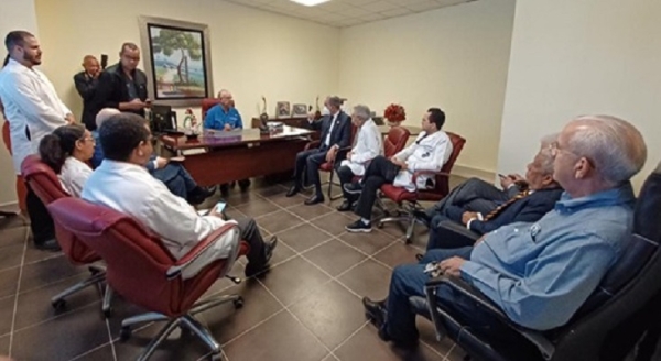 Ministro del Mescyt García Fermín realiza visita de cortesía al director del Darío Contreras