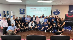 Realizan charla sobre Implantolog&iacute;a Estrat&eacute;gica a residentes del Hospital Dar&iacute;o Contreras.