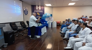 El Hospital Dar&iacute;o Conteras celebra con las enfermeras en su d&iacute;a