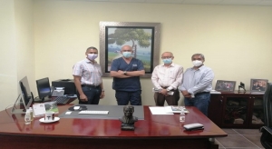 El director general del Dar&iacute;o Contreras recibe a directivos de la Junta de Vecinos Jardines de Alma Rosa II