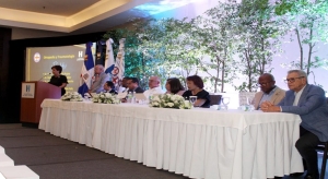 El Hospital Dr. Dar&iacute;o Contreras inviste 29 nuevos especialistas en la  XLVIII  graduaci&oacute;n 2024-2025