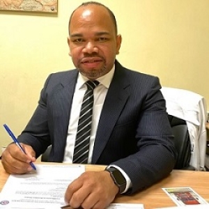 Dr. Joselin Valdez Offrer