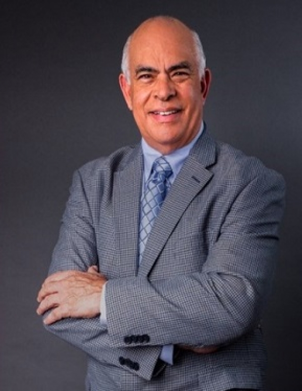 Dr. Cesar Augusto Roque Beato