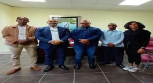 El presidente de la SDOT realiz&oacute; visita de cortes&iacute;a al nuevo director del Hospital Dar&iacute;o Contreras, Dr. Joselin Valdez